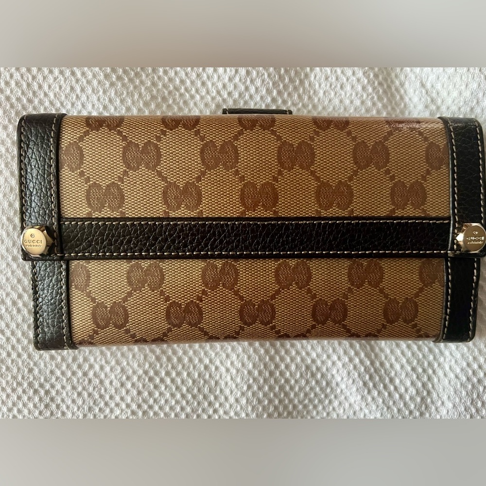 Gucci Signature Brown and Black Wallet